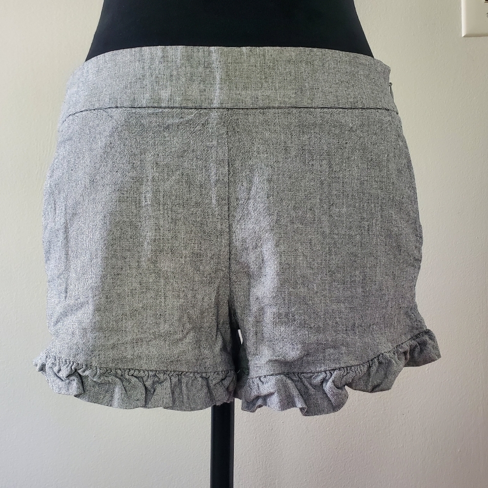 LOFT Gray Ruffle Hem Shorts, Size 2P